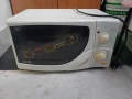 Микровълнова фурна с грил Delonghi, снимка 1