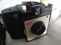 Фотоапарат Kodak Brownie Cresta. 1955г., снимка 1