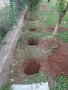 Копам дупки за огради и дръвчета , снимка 1