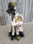 Малка порцеланова фигура/момиче с кошница/Mola Cagliara/статуетка 14см, снимка 2