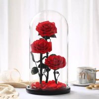 Три вечни червени рози в луксозна стъкленица, снимка 1 - Подаръци за жени - 39405292