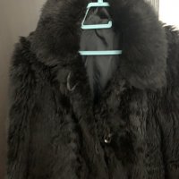 Луксозно Дамско палто, снимка 1 - Палта, манта - 38916819