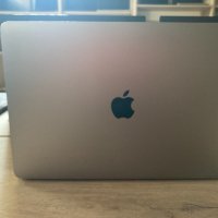 Лаптоп Apple Macbook AIR 13 2018 I5 8GB 256GB SSD с гаранция A1932, снимка 12 - Лаптопи за работа - 37296386