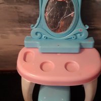 Детска тоалетка frozen, снимка 4 - Играчки за стая - 28359837
