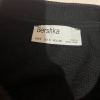 Bershka блуза , снимка 3 - Суичъри - 43302520
