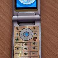 Motorola K1 Gold, снимка 2 - Motorola - 38415937