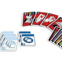 Образователна игра с карти MONOPOLY BID - Наддаване / Монополи Hasbro, снимка 2 - Образователни игри - 40087418