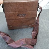 Мъжка чанта Jeep с капак , екокожа регулируема презрамка, кафява, 2021, снимка 2 - Чанти - 32321188
