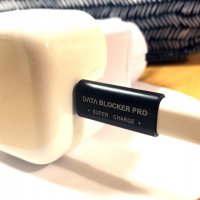 Data blocker USB-C против изтичане на данни при зареждане през USB кабел, снимка 4 - USB кабели - 38773758