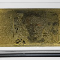 Златна банкнота 500 Френски франка в прозрачна стойка - Реплика, снимка 1 - Нумизматика и бонистика - 27080404