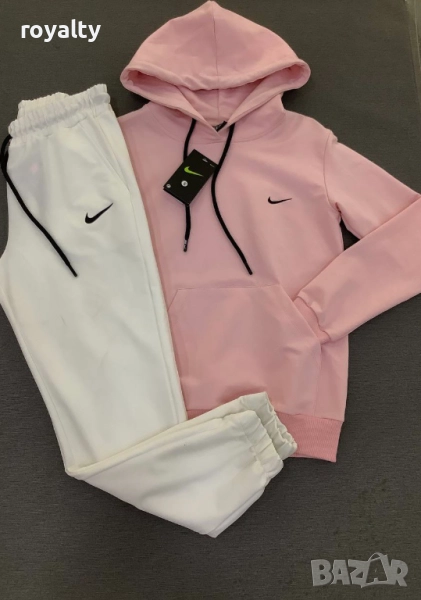 Nike дамски спортен екип , снимка 1