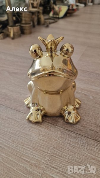 Порцеланова Златна жаба– касичка, обемна, Нова!, снимка 1