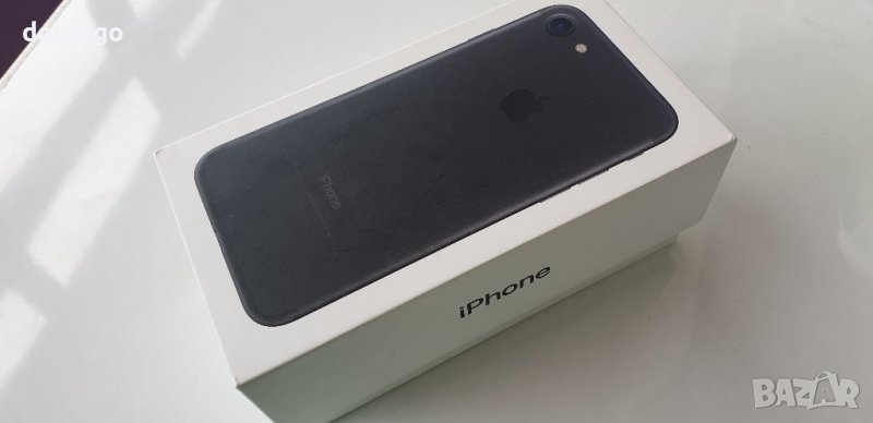 iPhone 7 black - счупен дисплей, снимка 1