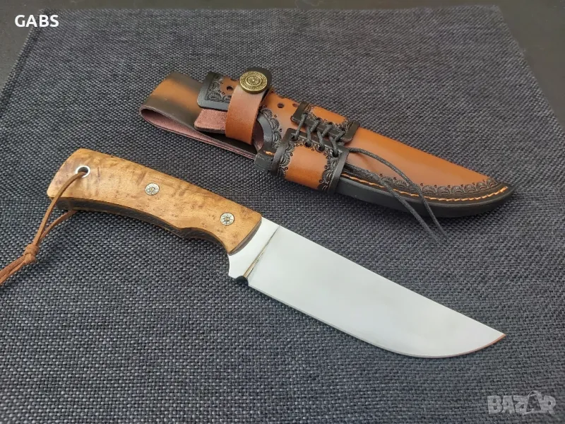 Масивен ловен нож с кожена кания,фултанг, снимка 1