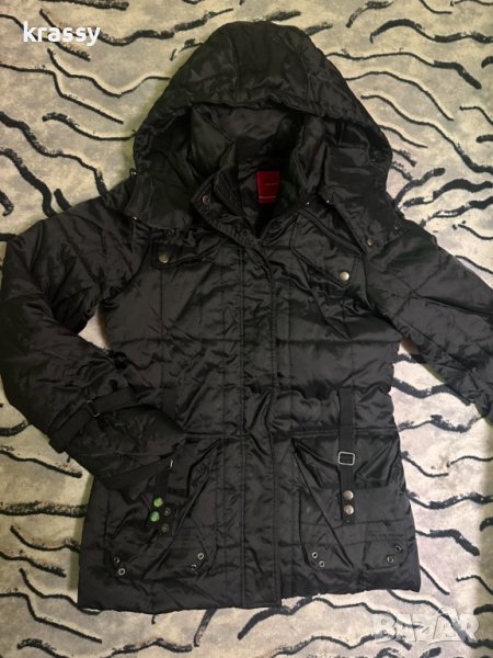 Интересно дамско зимно яке с качулка (размер М), снимка 1