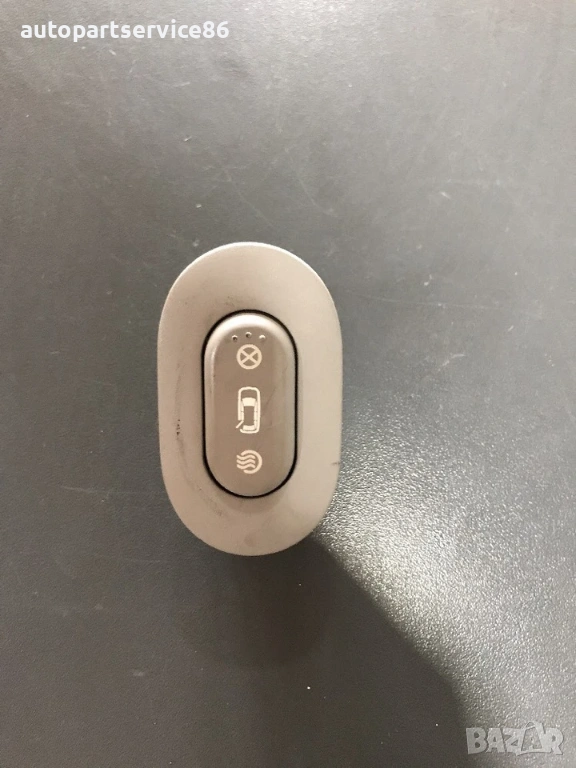 Бутон за повдигане на задно ляво стъкло за KIA Carnival (2006–2011) 93590-4D100, снимка 1