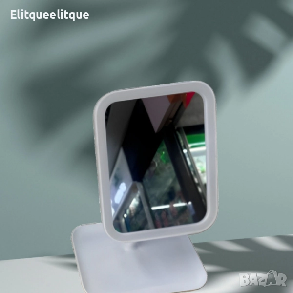 Квадратно LED огледало – Перфектното осветление за вашата грижа и красота, снимка 1