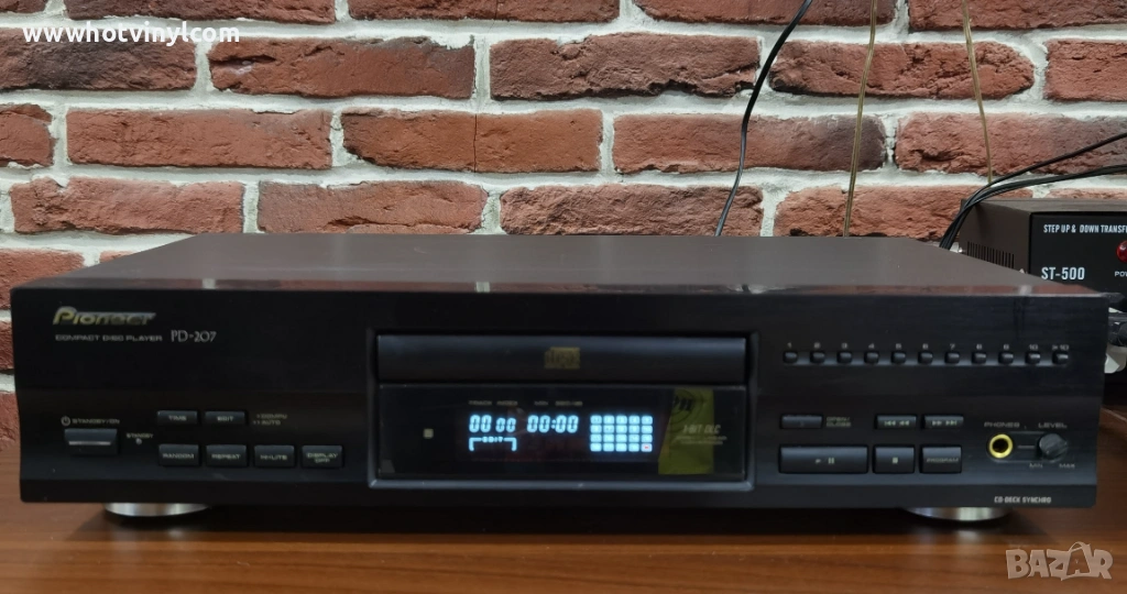Компакт диск плеър Pioneer PD-207, снимка 1