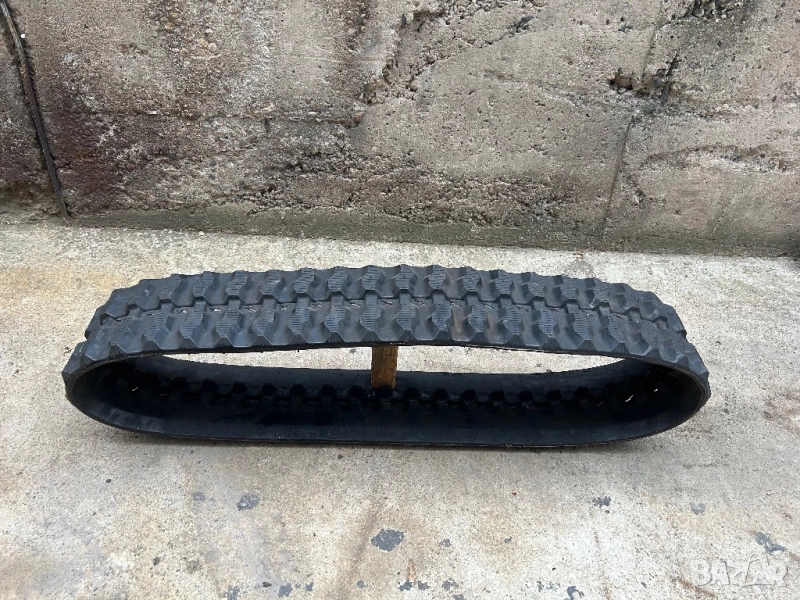 2 бр. гумени вериги за мини багер 230х72х42, снимка 1