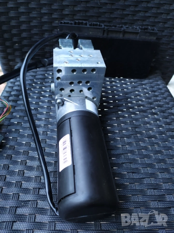 Хидравлична помпа за покрив Ford Fokus, снимка 6 - Части - 51527075