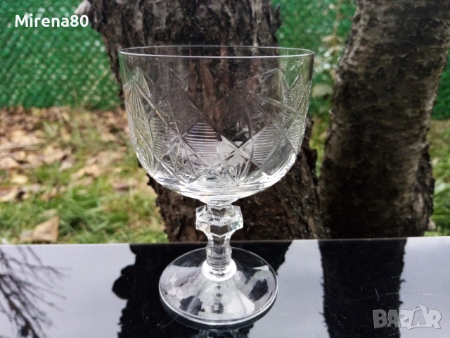 Кристален сервиз за вино - Сливен, снимка 3 - Сервизи - 53433662