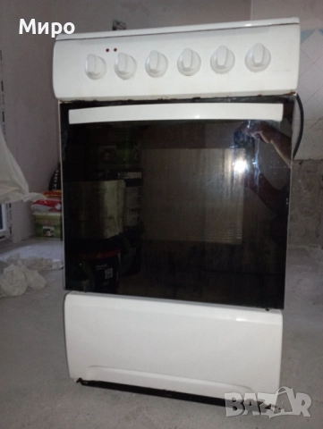 Свободно стояща готварска печка , снимка 3 - Печки, фурни - 52926047