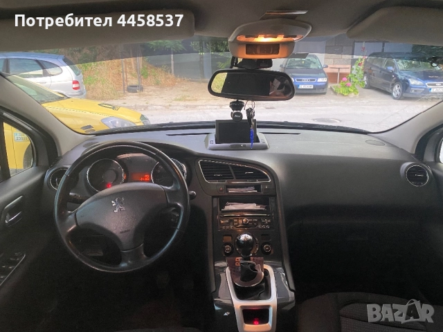 Peugeot 5008 1.6 HDI, снимка 14 - Автомобили и джипове - 52430368