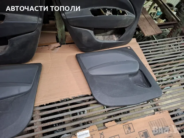 Кори Кора Тапет врата врати Фиат Добло Fiat Doblo 2010г., снимка 4 - Части - 49537696