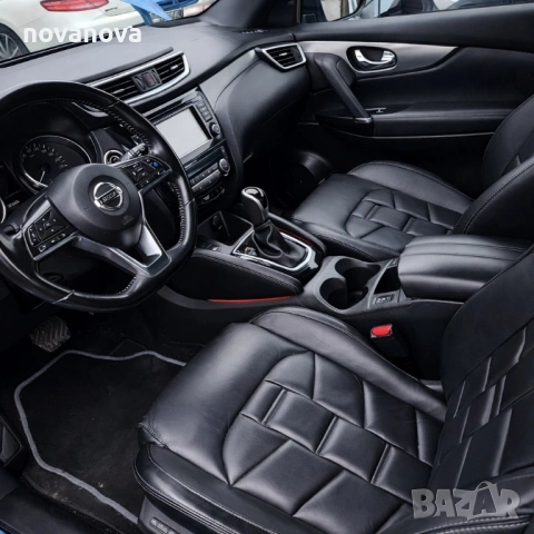 NISSAN Qashqai 1. 7 dCi 4x4 Tekna , BOSE , Автоматик, снимка 13 - Автомобили и джипове - 53261257