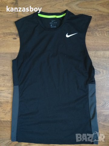 Nike Singlet - страхотен мъжки потник КАТО НОВ, снимка 8 - Тениски - 37677234