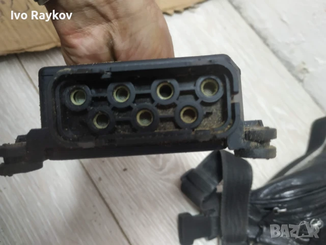 СЕНЗОР , КЛАПАН 1K0906279B GOLF SKODA AUDI , снимка 2 - Части - 51010536