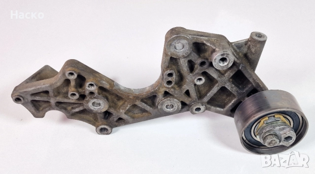 Стойка Планка Конзола ГНП 2.7 TDI Audi A5 A4 A6 059 130 147 N 059130147N