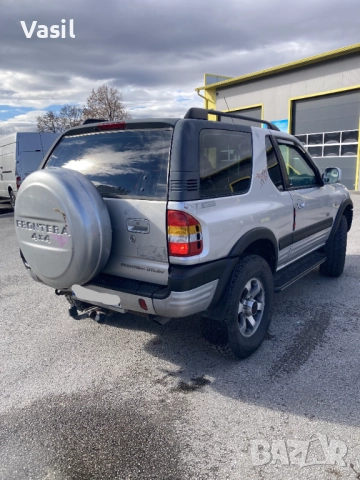 Opel Frontera 2, 2 DTI 4x4, снимка 4 - Автомобили и джипове - 52403941