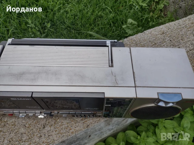 Касетофон SHARP QT90ZG, снимка 6 - Радиокасетофони, транзистори - 50475262
