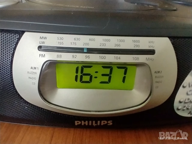 Philips AJ3925 – CD Радио с Часовник и Двоен Будилник , снимка 9 - Аудиосистеми - 51018353