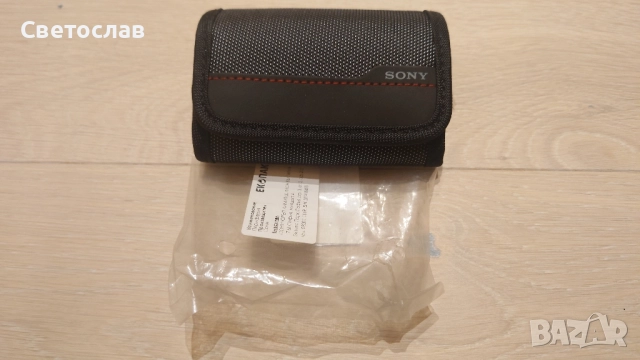 Нова мини кейс Sony