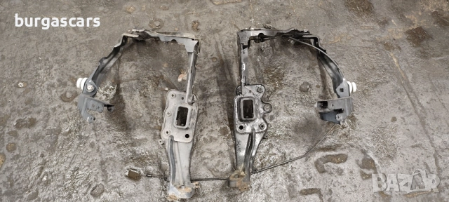 Държач за фар щит Mercedes-Benz E 220 2.2CDI-170к.с. - 40лв, снимка 2 - Части - 52333456