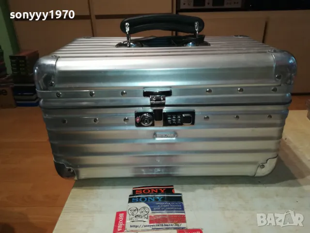 заявен-RIMOWA GERMANY 1898-МАРКОВ АЛУМИНИЕВ КУФАР 1904251928LNWC, снимка 3 - Микрофони - 49962591