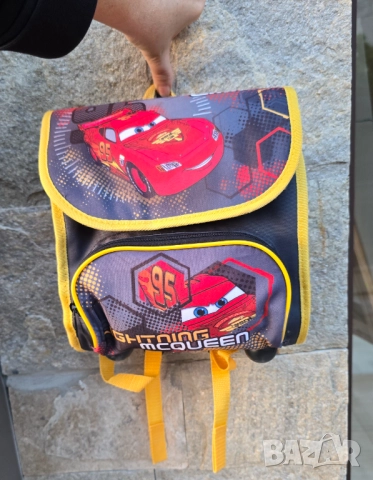 Детска раница Маккуин , снимка 9 - Кенгура и ранички - 52588830