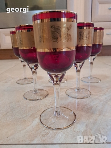 кристални чаши Bohemia рубинен кристал с позлата 