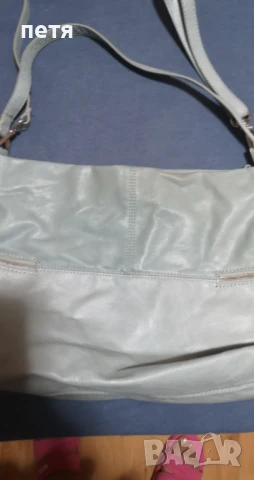 дамска чанта, снимка 2 - Чанти - 51248972