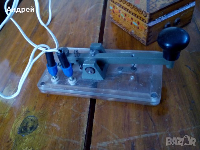 Стар морзов манипулатор,ключ,зумер, снимка 2 - Антикварни и старинни предмети - 27499688