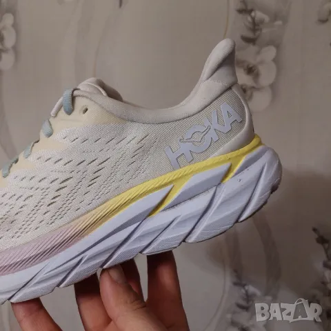 маратонки HOKA ONE ONE CLIFTON 8 номер 40, снимка 2 - Маратонки - 49067759