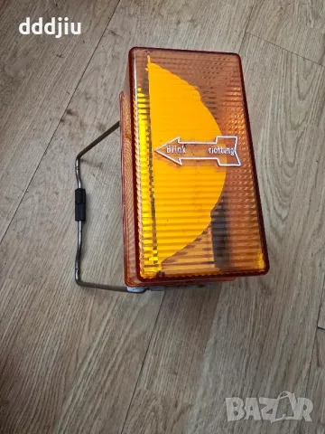 Сигнална лампа, снимка 2 - Антикварни и старинни предмети - 49328750