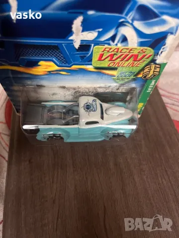 Hotwheels Ford-стар TH, снимка 4 - Колекции - 49656822