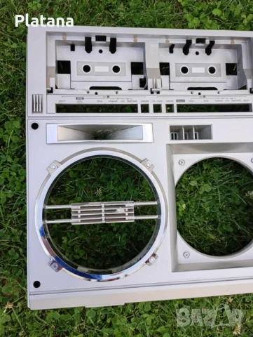 Лицев панел от касетофон Sharp GF-767Z, снимка 2 - Радиокасетофони, транзистори - 51369499