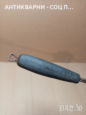 Соц Стара Българска Тупалка За Килими. , снимка 7 - Антикварни и старинни предмети - 52794960