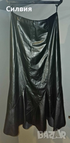 Чисто нова черна дълга лъскава кожена пола, размер "L", снимка 2 - Поли - 52409487