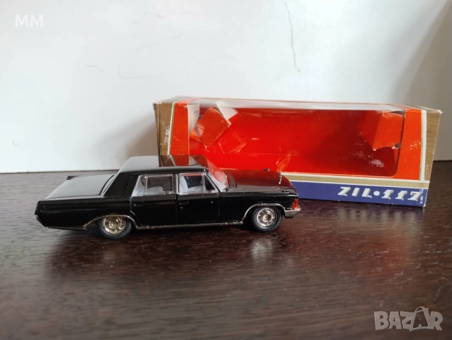 Колекционерска руска(съветска)метална количка ЗИЛ 117 Мащаб 1:43  , снимка 5 - Колекции - 52643908