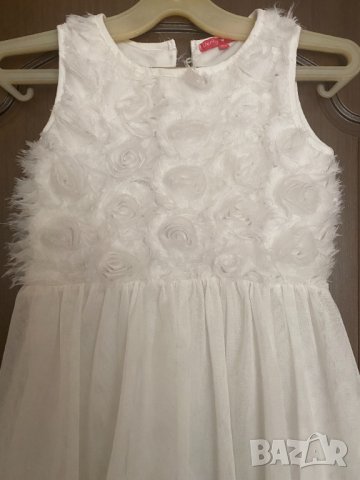 Детска бяла булчинска Рокля за 8/10г., снимка 3 - Детски рокли и поли - 33418455